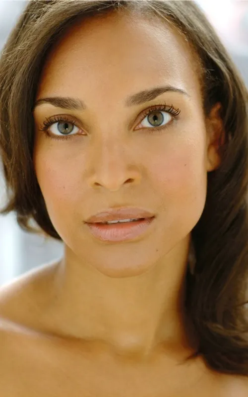 Nia Fairweather