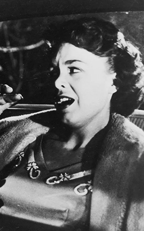 Mona McKinnon