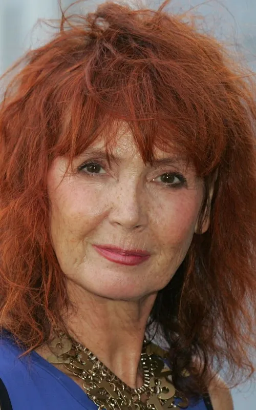 Sabine Azéma