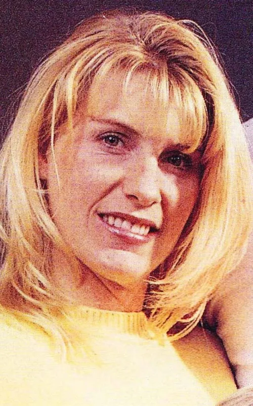 Lori Fullington