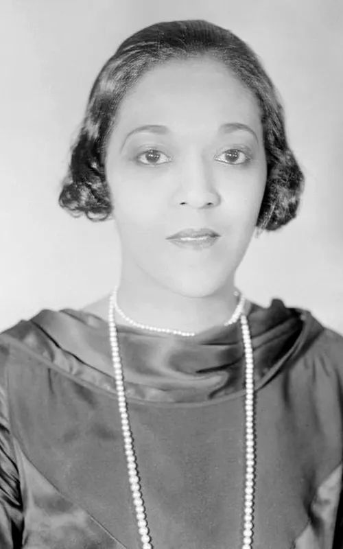 Evelyn Ellis