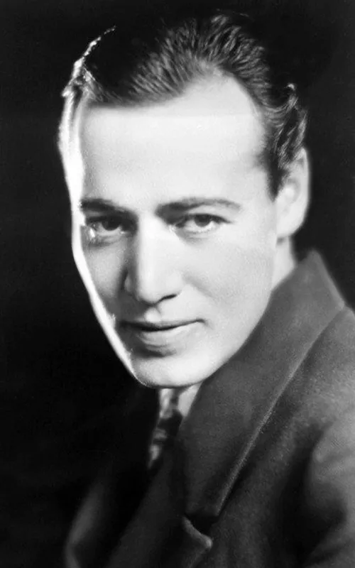 Leslie Fenton