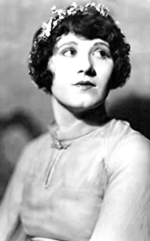 Estelle Clark