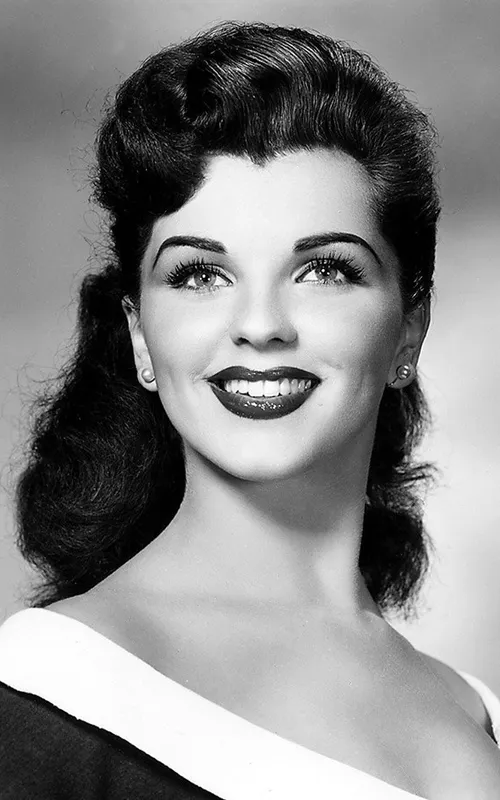 Lisa Gaye