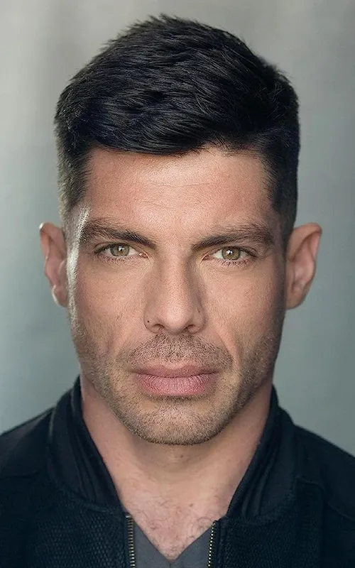 Ronan Summers