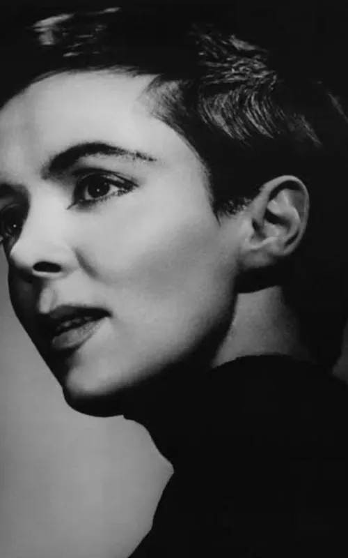 Norma MacMillan