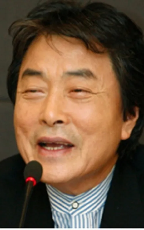 Min Ji-hwan