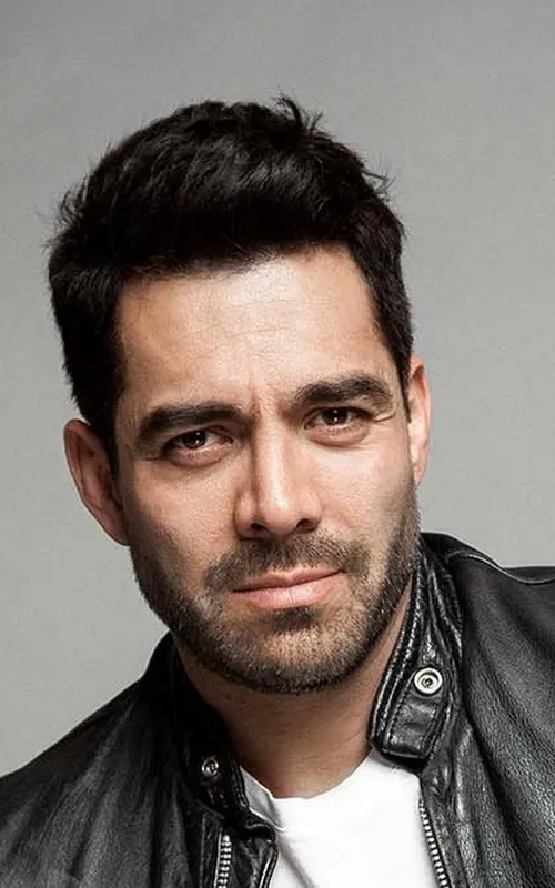 Omar Chaparro
