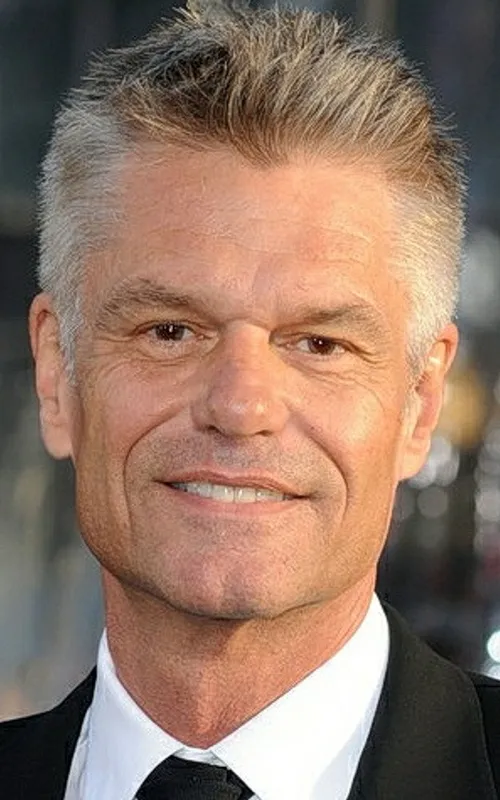 Harry Hamlin