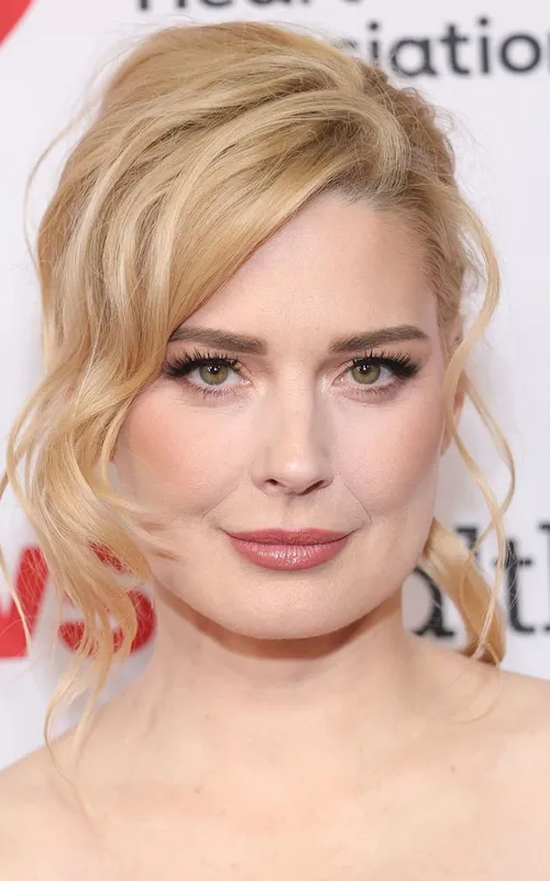 Alexandra Breckenridge