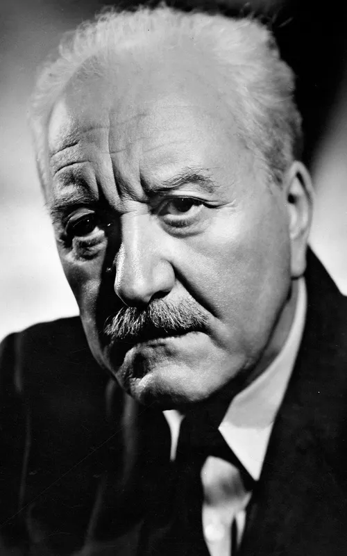 Charles Carson