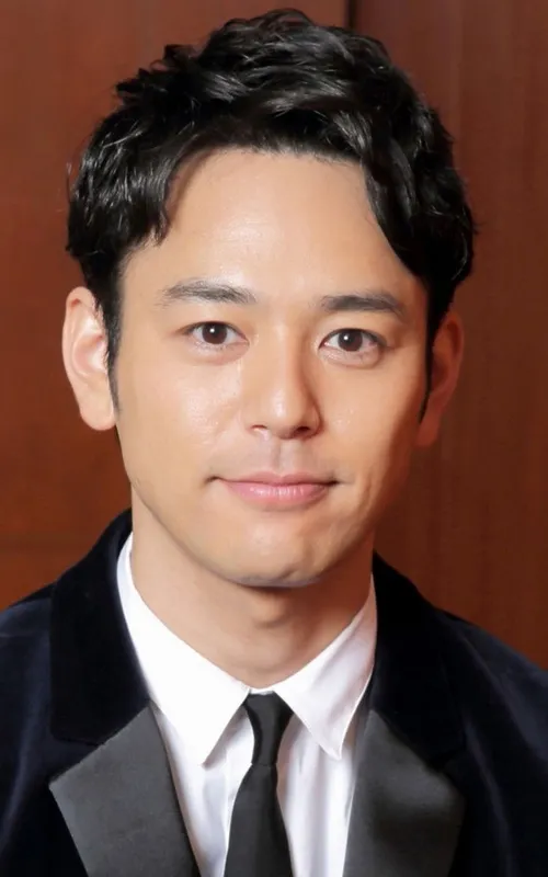 Satoshi Tsumabuki