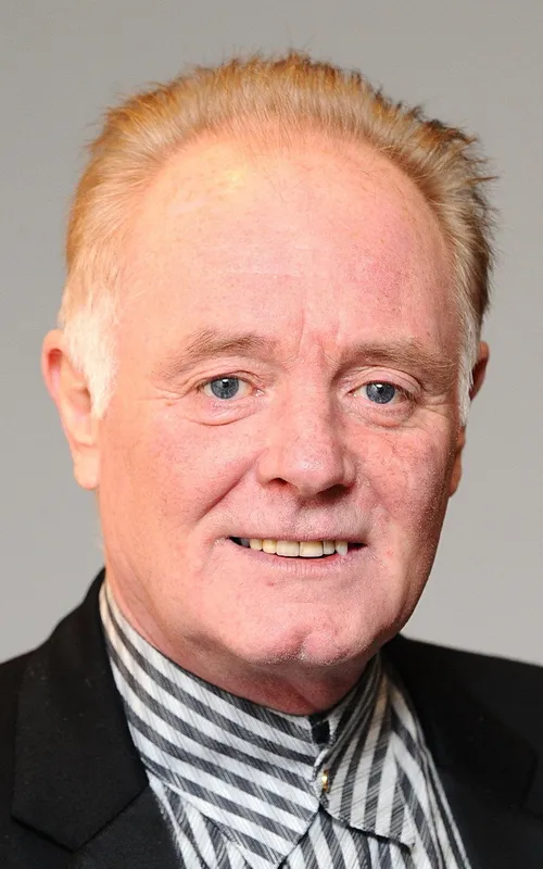 Bruce Jones