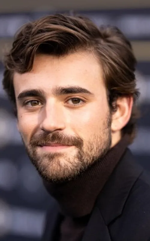 Charlie Rowe