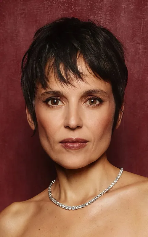 Elena Anaya