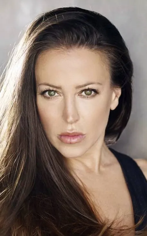 Leslie Bega