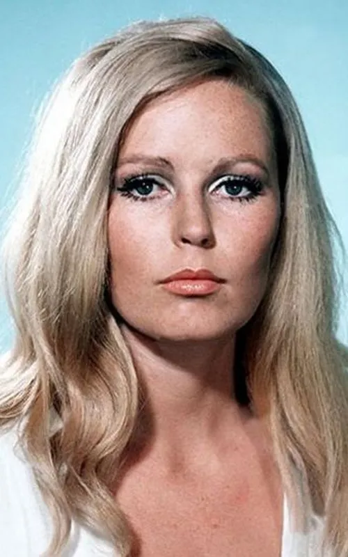 Veronica Carlson
