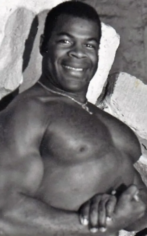 Manu Pluton