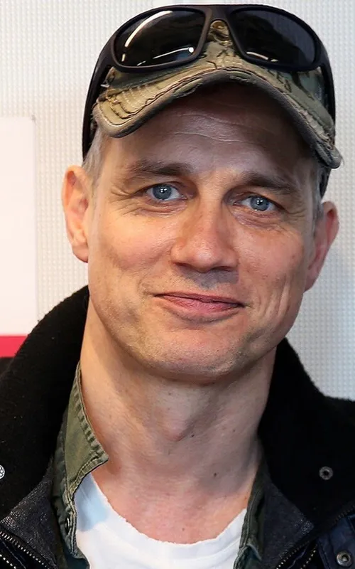 Ralf Bauer