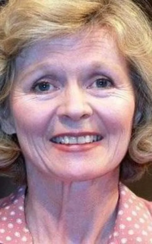 Angela Thorne