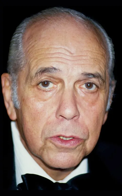 Robert Manuel