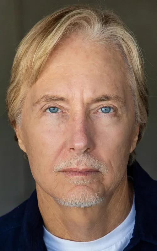 Lee Perkins