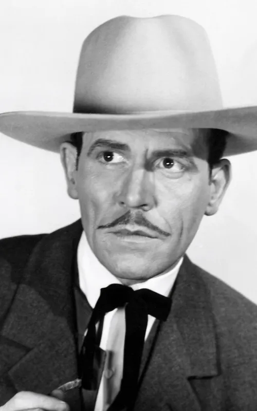 Kenneth MacDonald