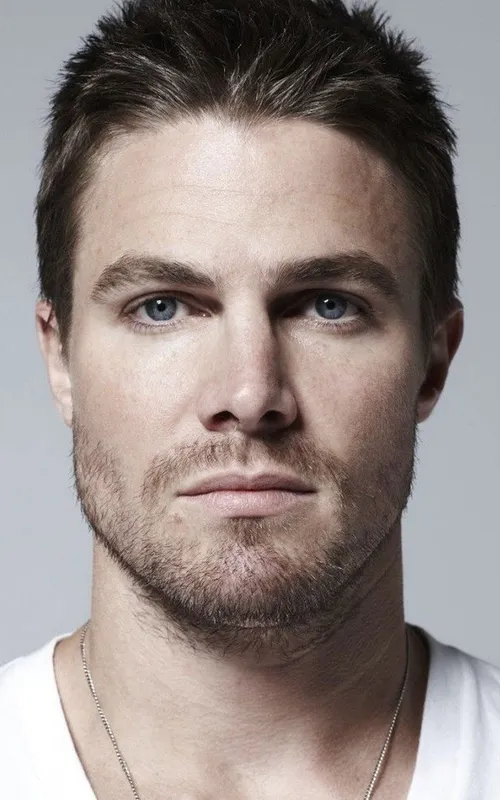 Stephen Amell