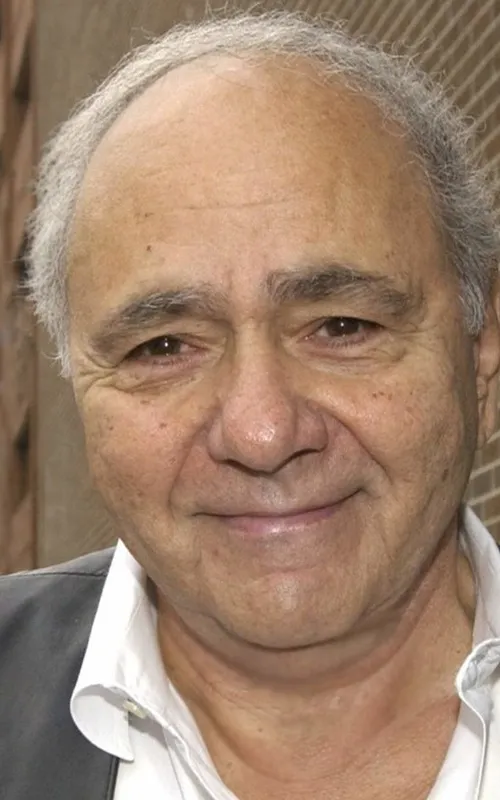Michael Constantine