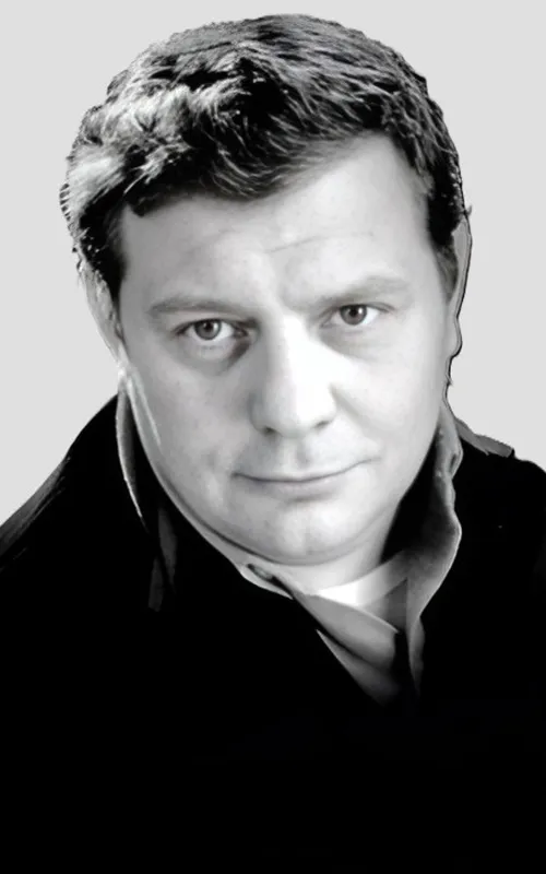Renzo Palmer