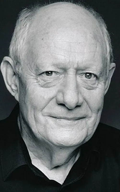 Ian Lindsay