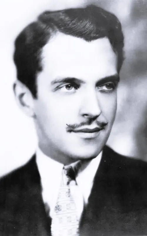 Kenneth MacKenna