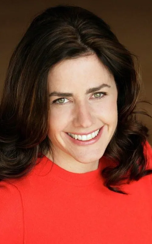 Lindsey Collins