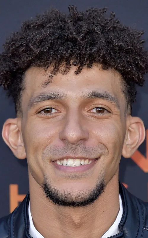 Khleo Thomas