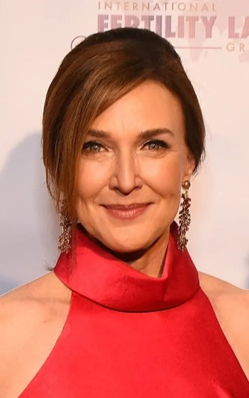 Brenda Strong