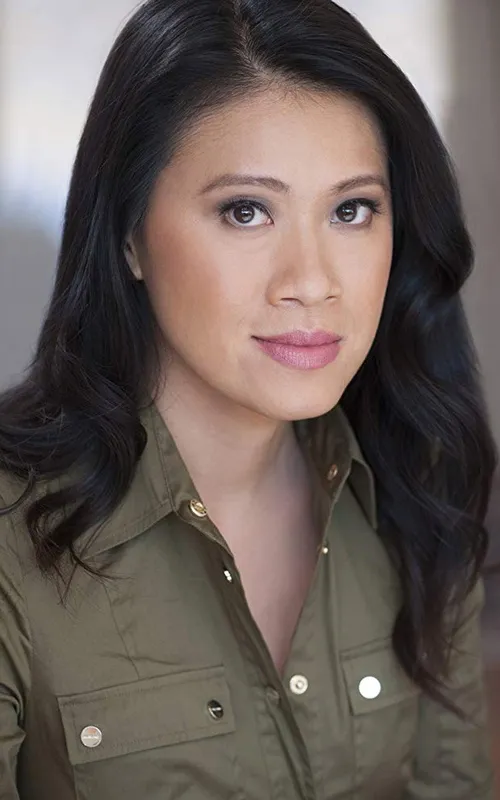 Junie Hoang