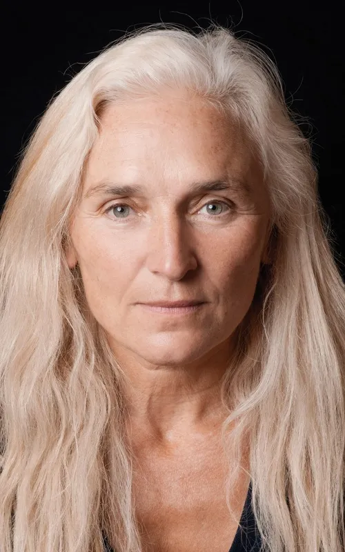 Olwen Fouéré