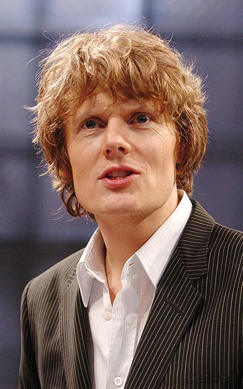 Julian Rhind-Tutt