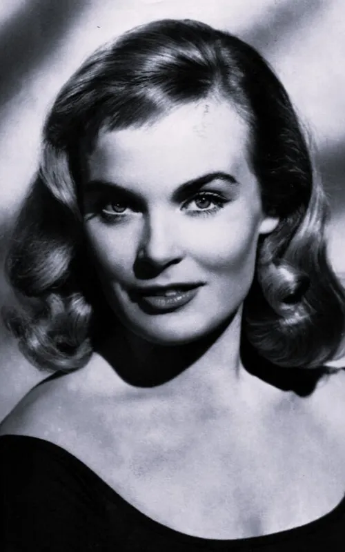 Shirley Eaton
