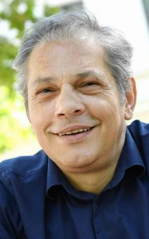 Slaven Knezović