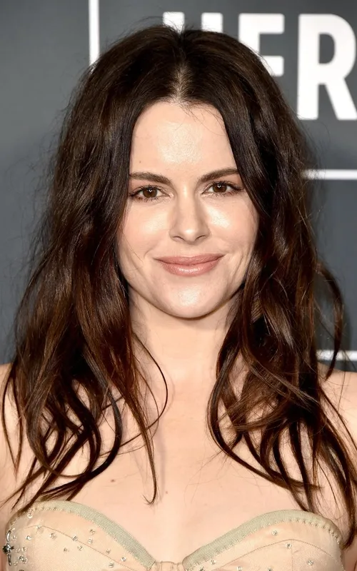 Emily Hampshire