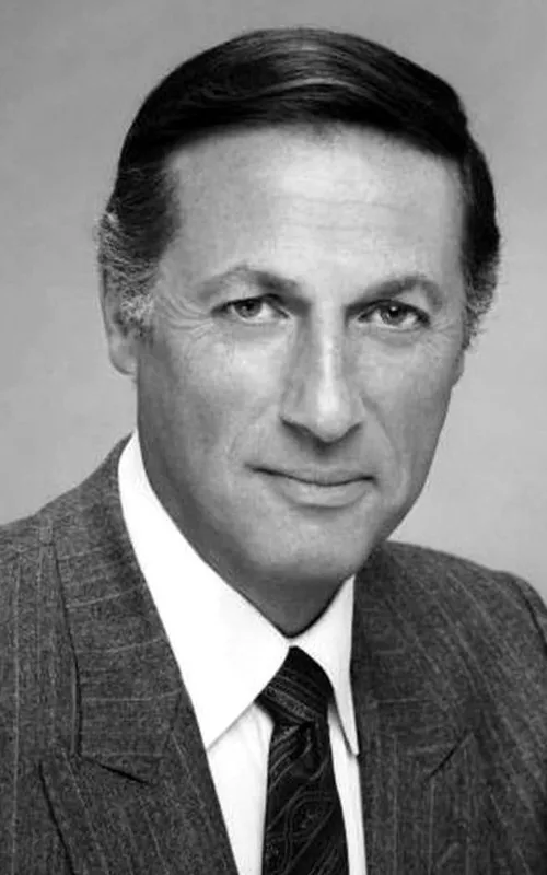 Lloyd Bochner