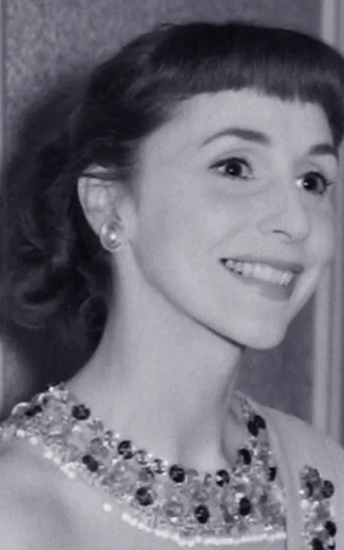 Marianne Stone