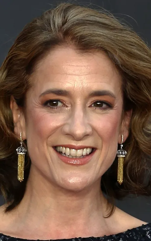 Raquel Cassidy