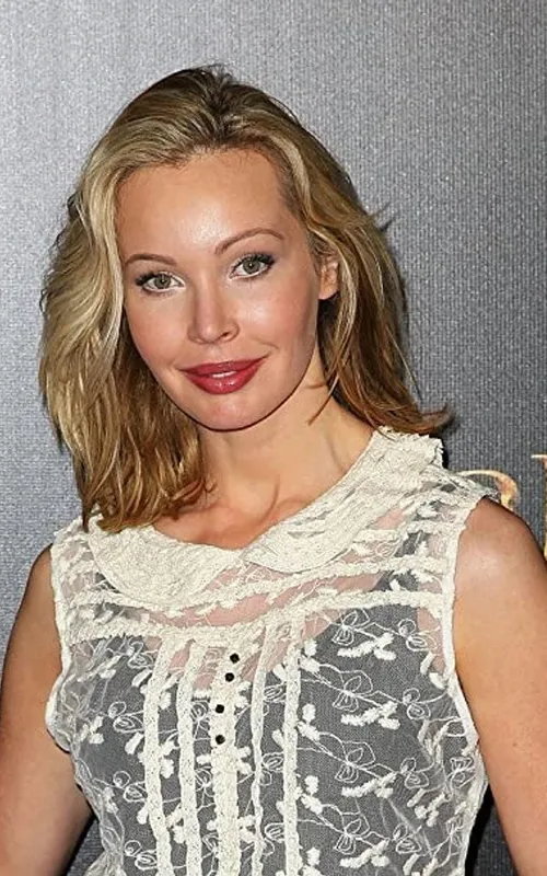 Kimberley Davies