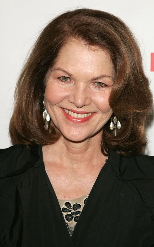 Lois Chiles