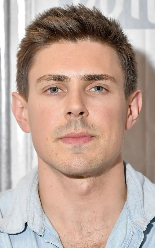 Chris Lowell