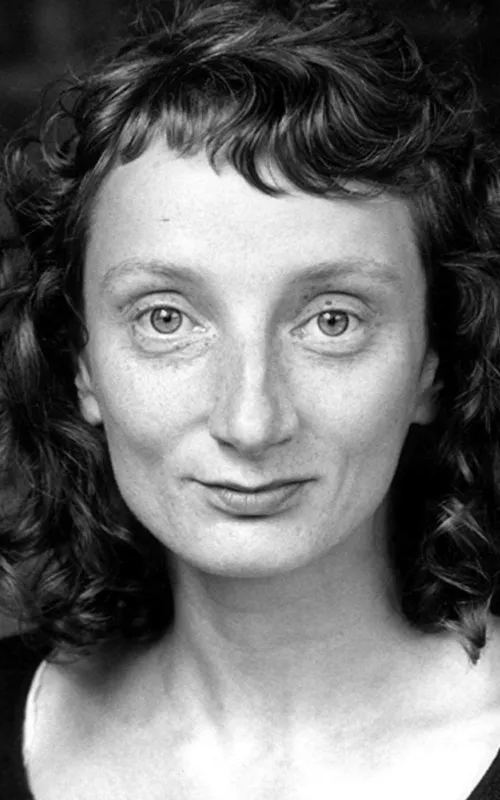 Amanda Lawrence