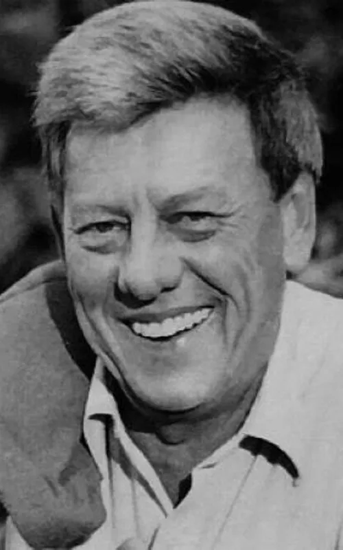 Hoke Howell