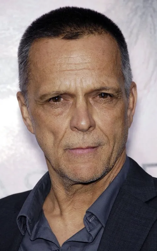 James Russo